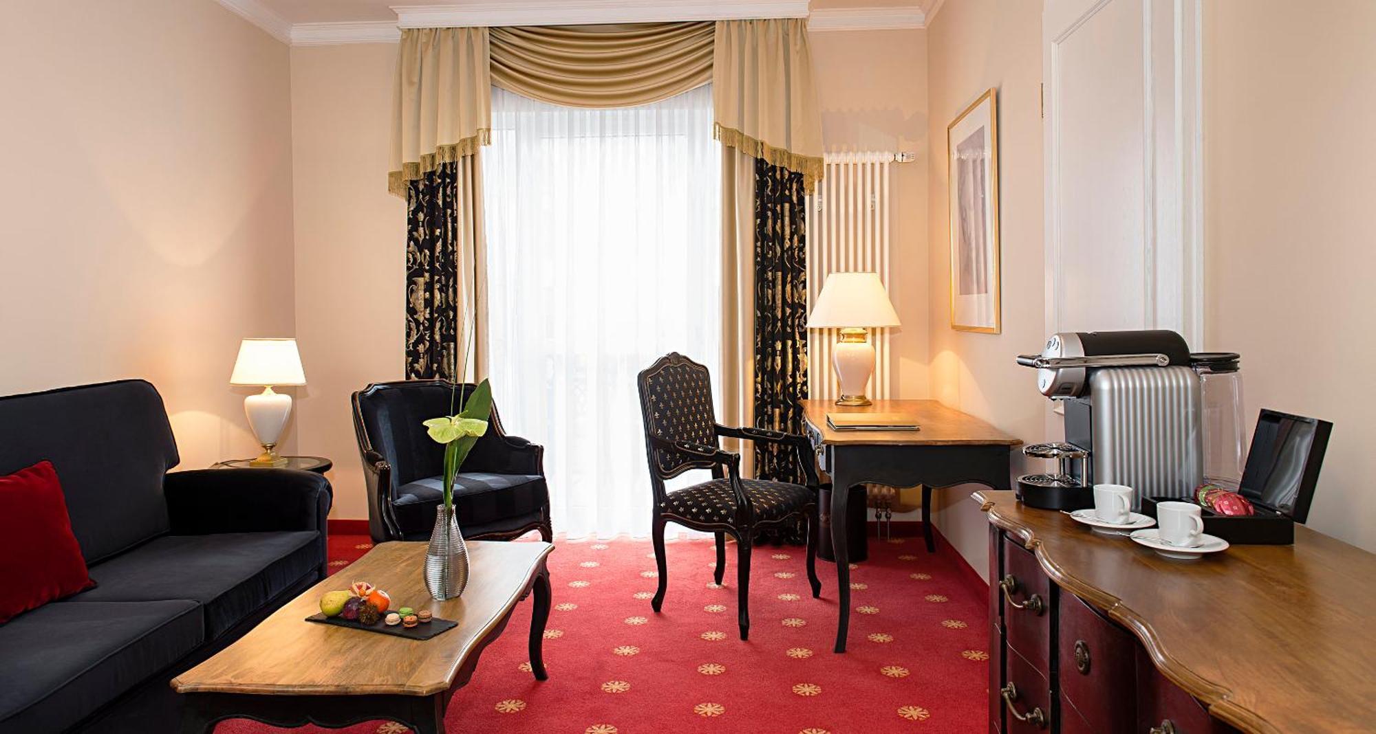 Victor'S Residenz-Hotel Schloss Berg เนนนิก ห้อง รูปภาพ