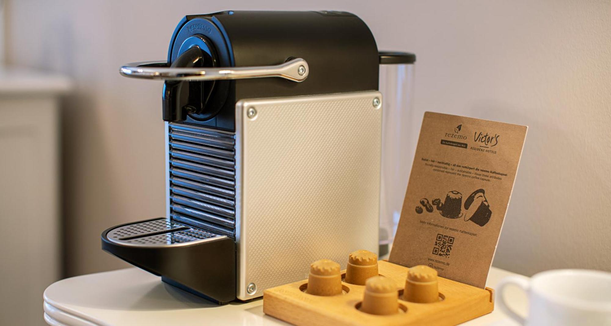 Victor'S Residenz-Hotel Schloss Berg เนนนิก ภายนอก รูปภาพ Verismo K-Cup pods